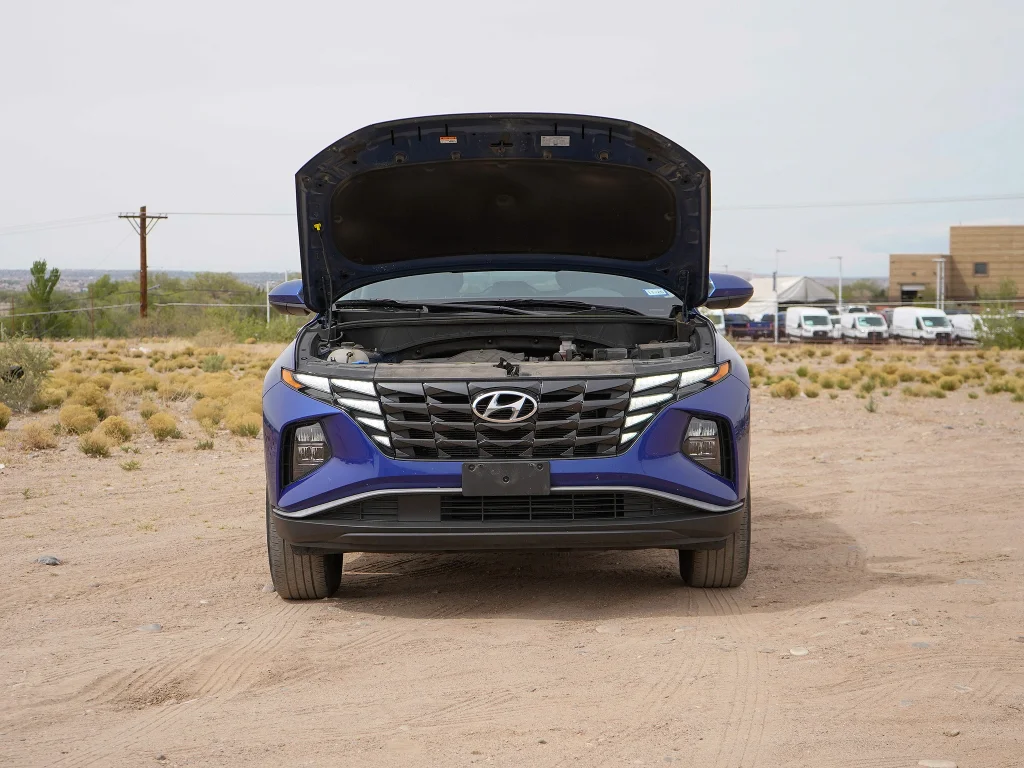 Used 2024 Vapor Blue Metallic Hyundai SEL image 25