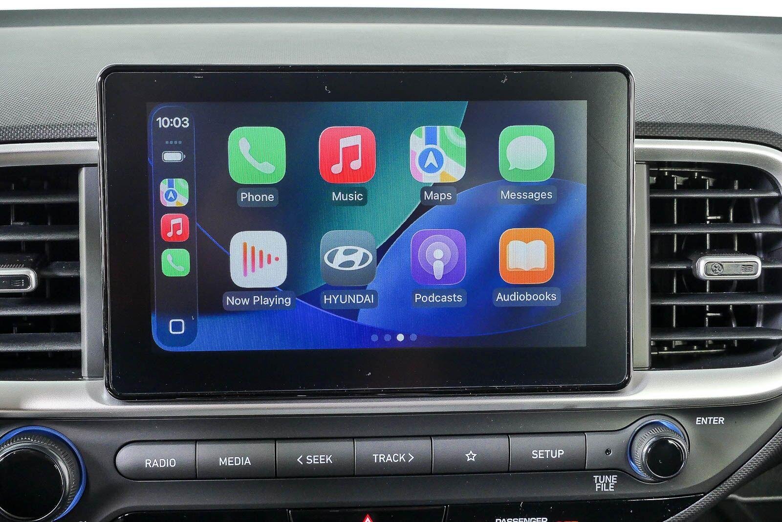 New 2026 Onyx Black Hyundai SE image 14