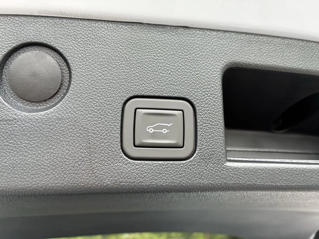 2027 Chevrolet Equinox RS - Photo 17