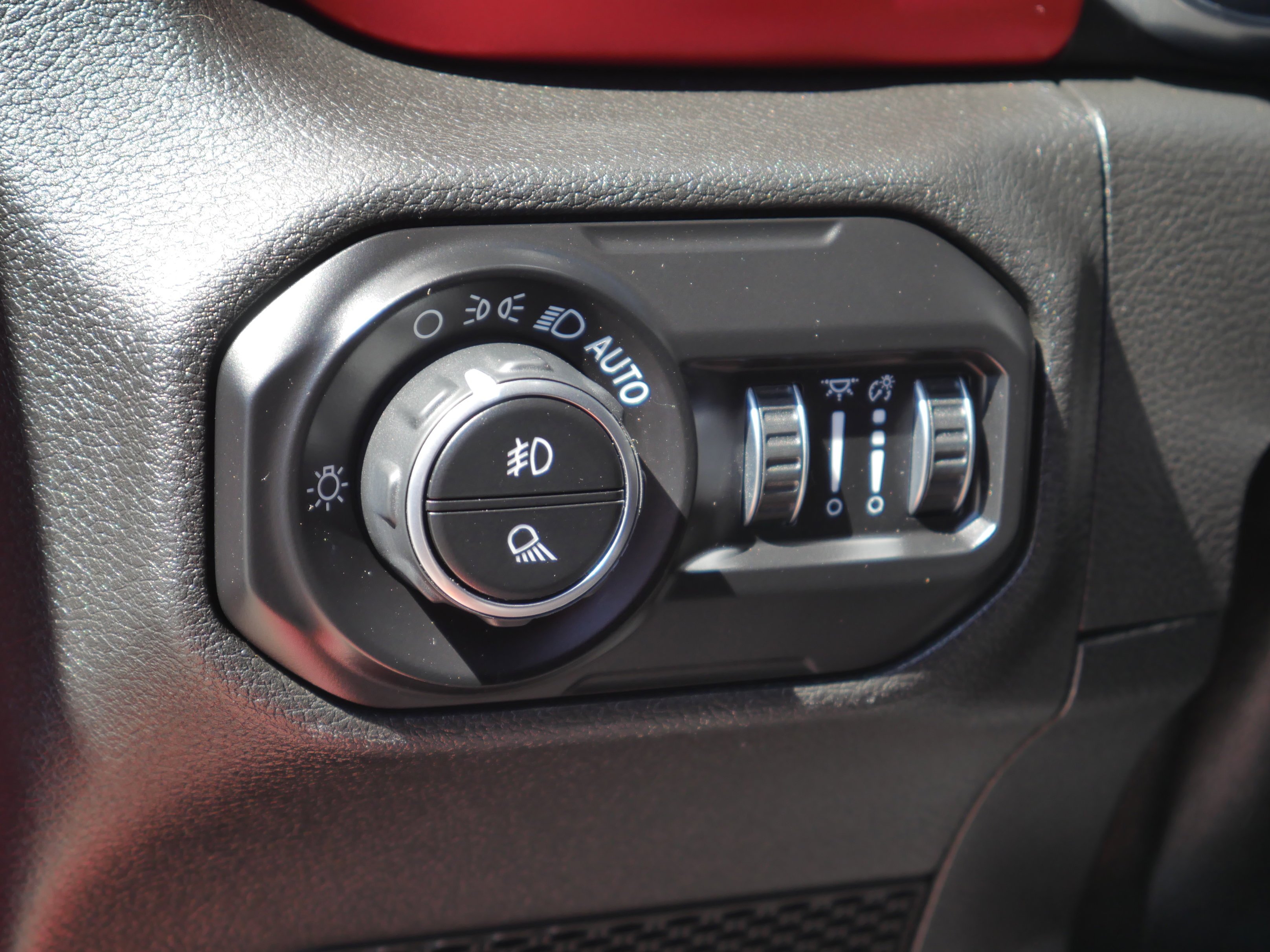 Used 2020 Punkn Clearcoat Metallic Jeep Rubicon image 5