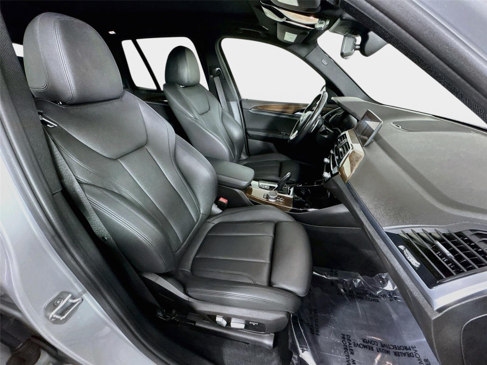 Used 2020 Glacier Silver Metallic BMW sDrive30i image 29