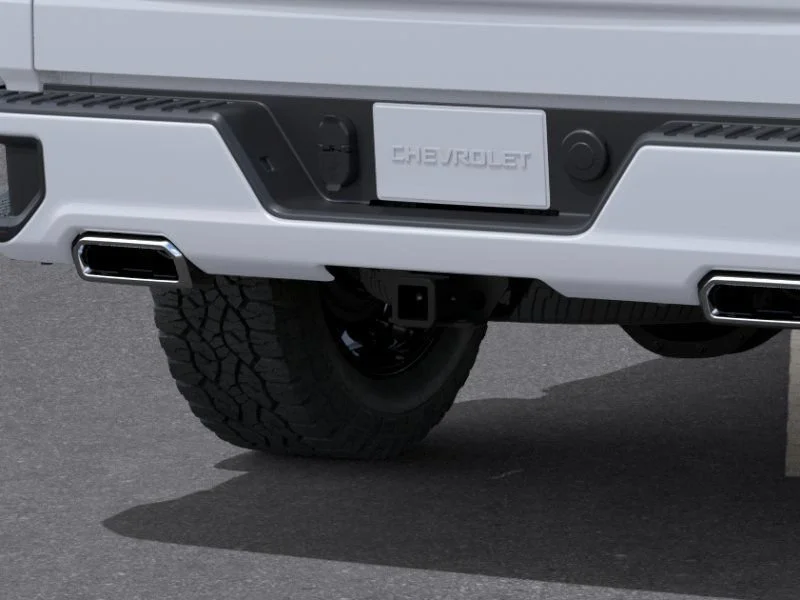 New 2026 Summit White Chevrolet RST image 15