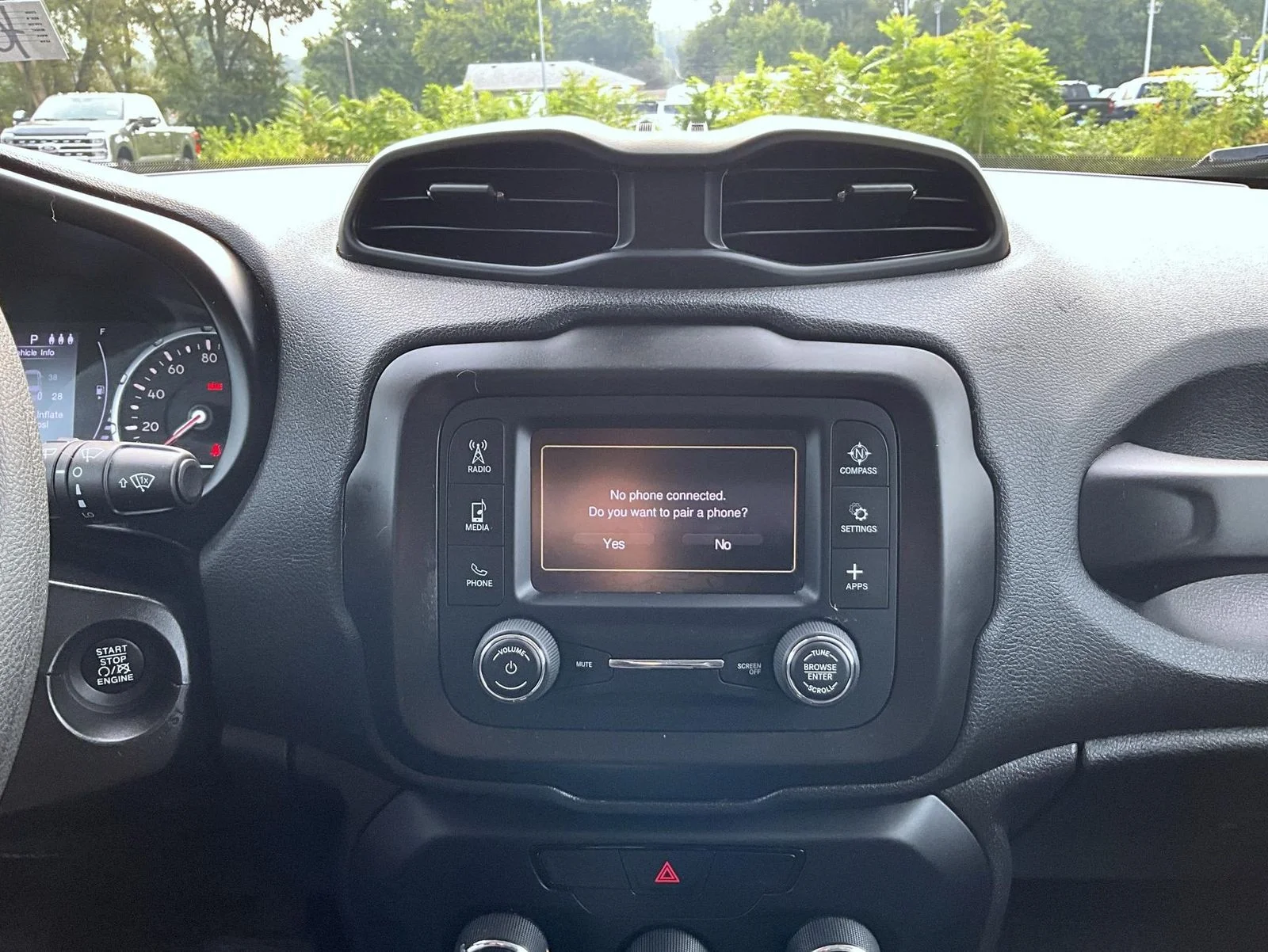Used 2019 Red Jeep Sport image 14