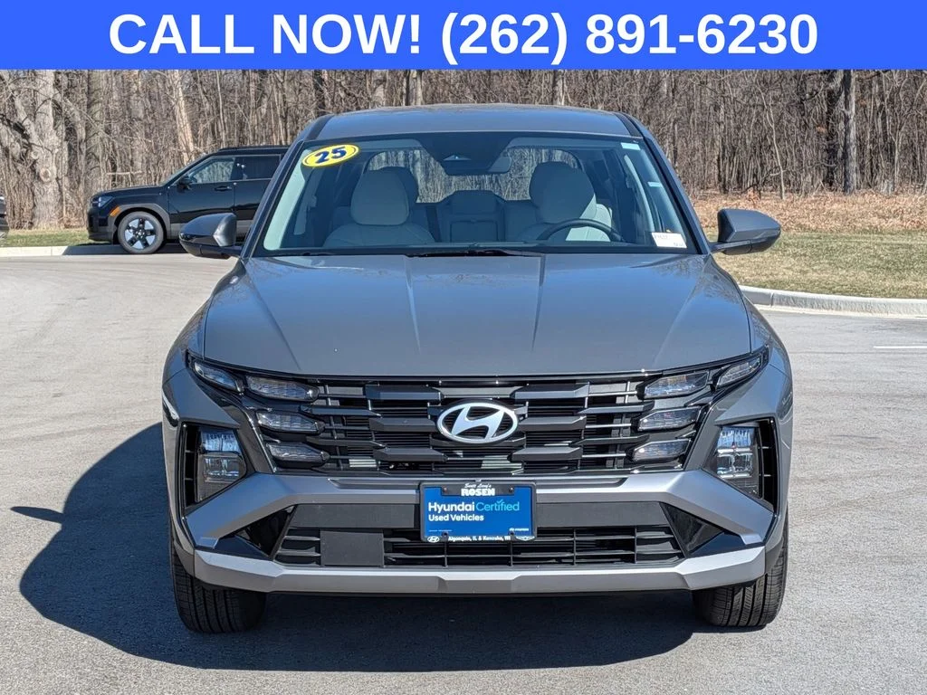 Certified Used 2025 Gray Hyundai SE image 2