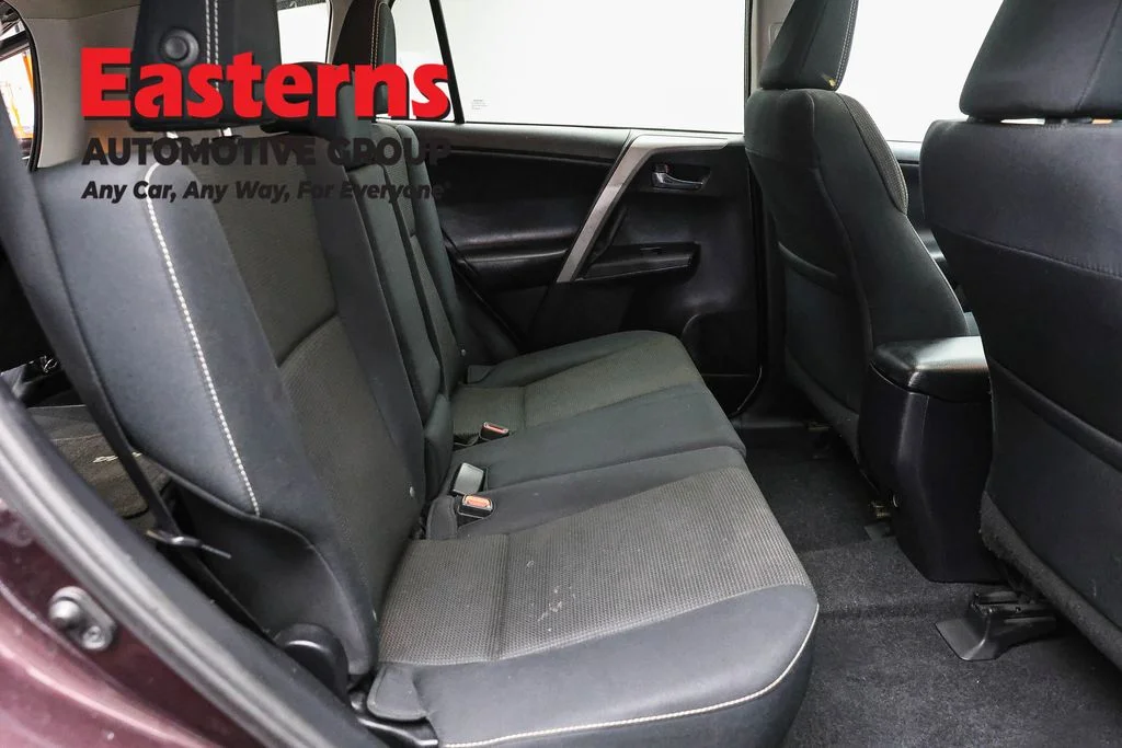 Used 2016 Black Toyota XLE image 24