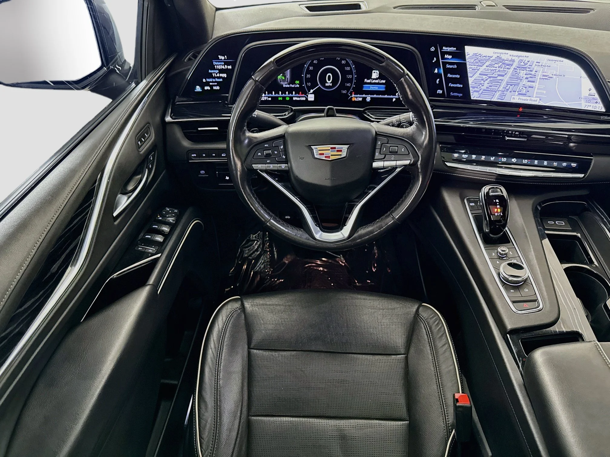 Used 2023 BLACK RAVEN Cadillac 4WD Sport image 25