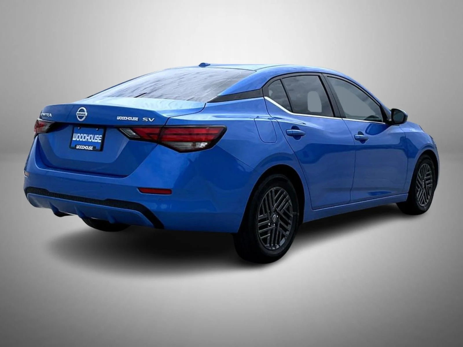 Used 2023 Blue Nissan SV image 5
