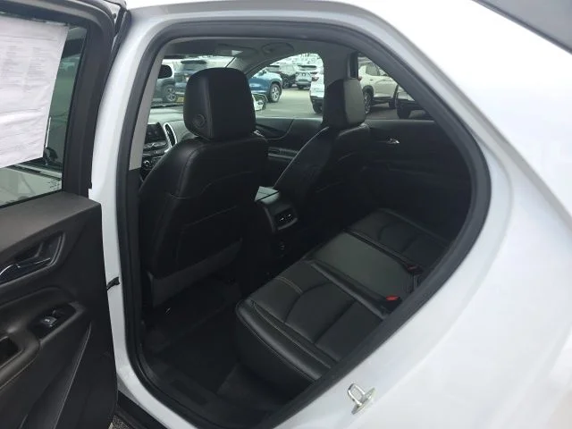 Used 2024 Beige Chevrolet Premier image 27