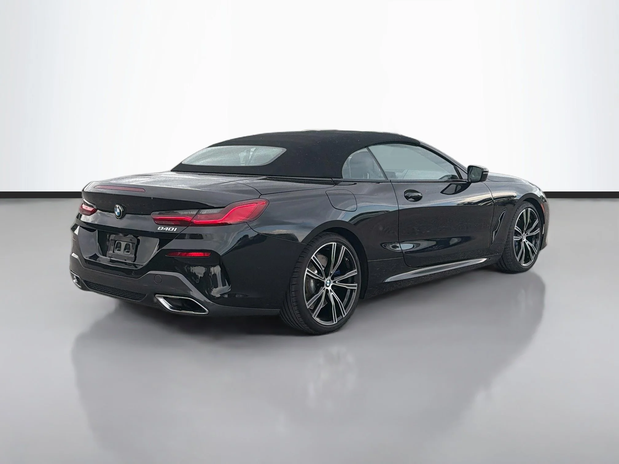 Used 2022 Black Sapphire Metallic BMW 840i image 5