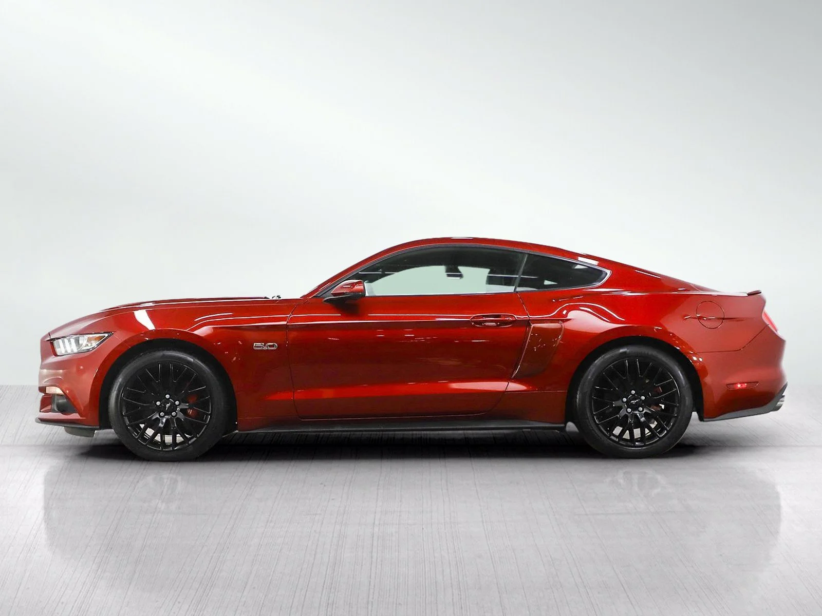 Used 2015 Red Ford 2dr Fastback GT image 2