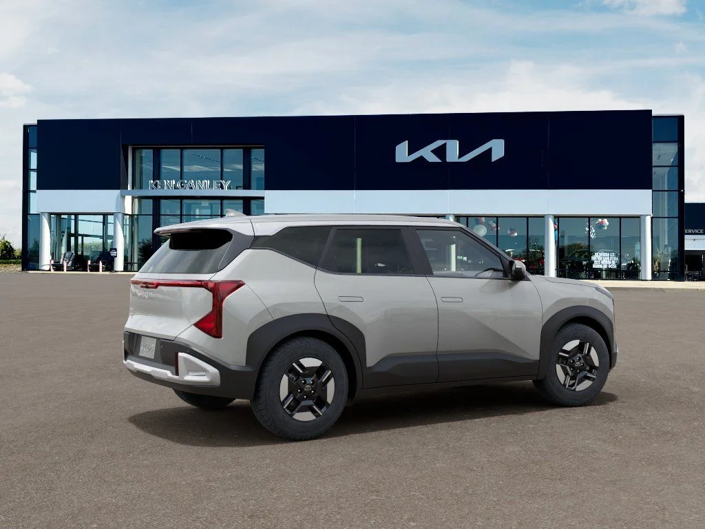 New 2027 Ivory Silver Kia LX image 6