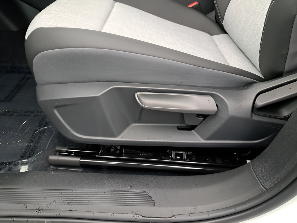 New 2026 White/off-white Volkswagen Pro image 33