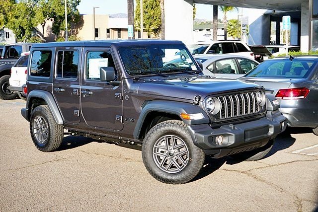 New 2026 Granite Crystal Metallic Clear-Coat Exterior Paint Jeep Sport S image 3