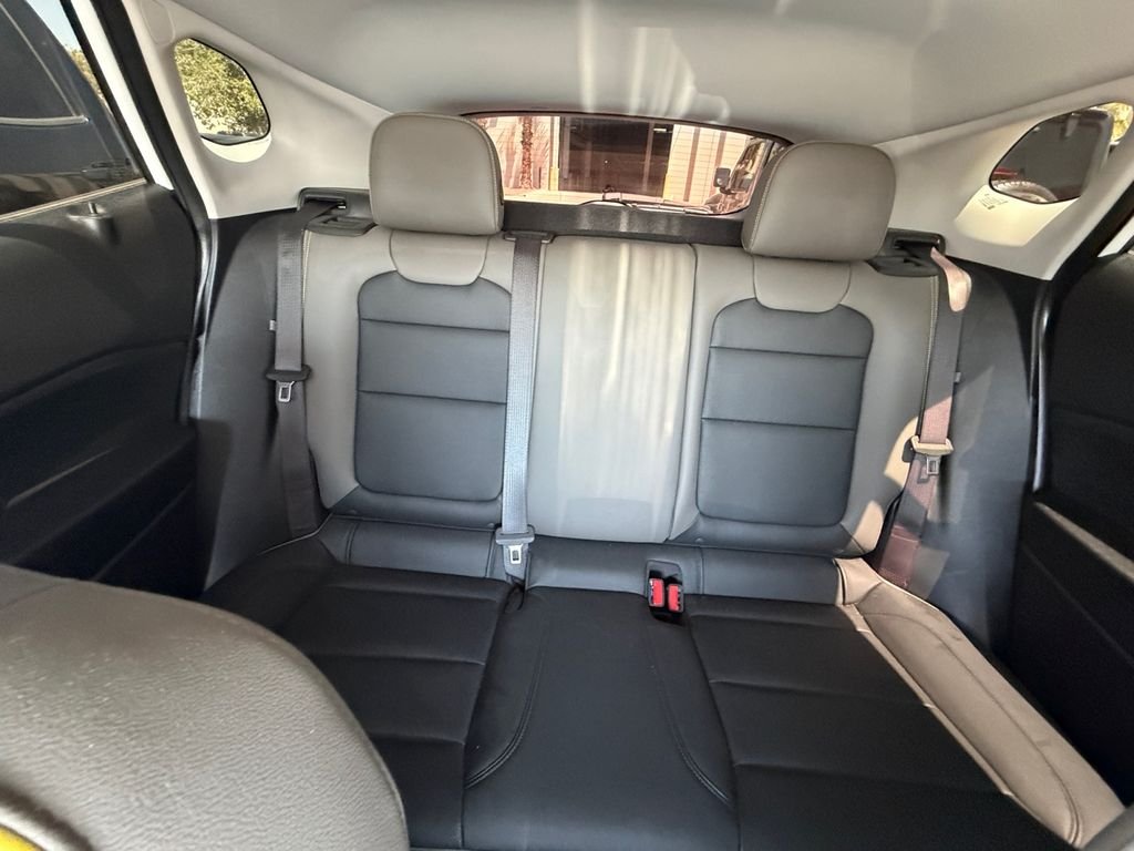 Used 2025 White Chevrolet ACTIV image 19