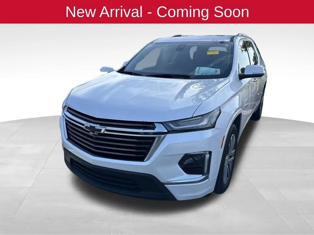 Used 2023 Beige Chevrolet High Country image 1