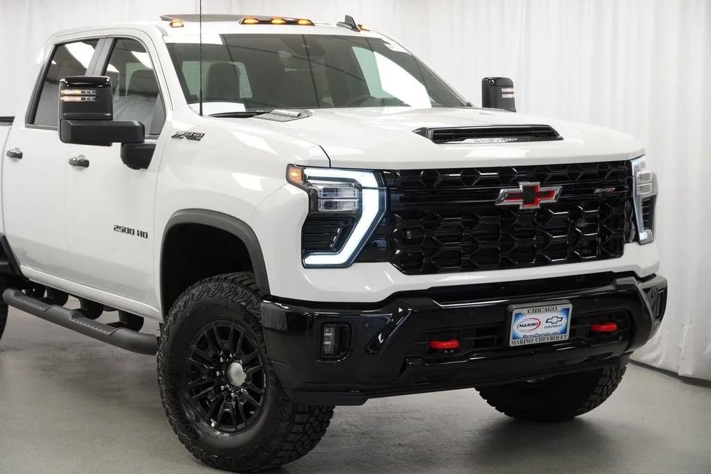 New 2026 Summit White Chevrolet ZR2 image 2