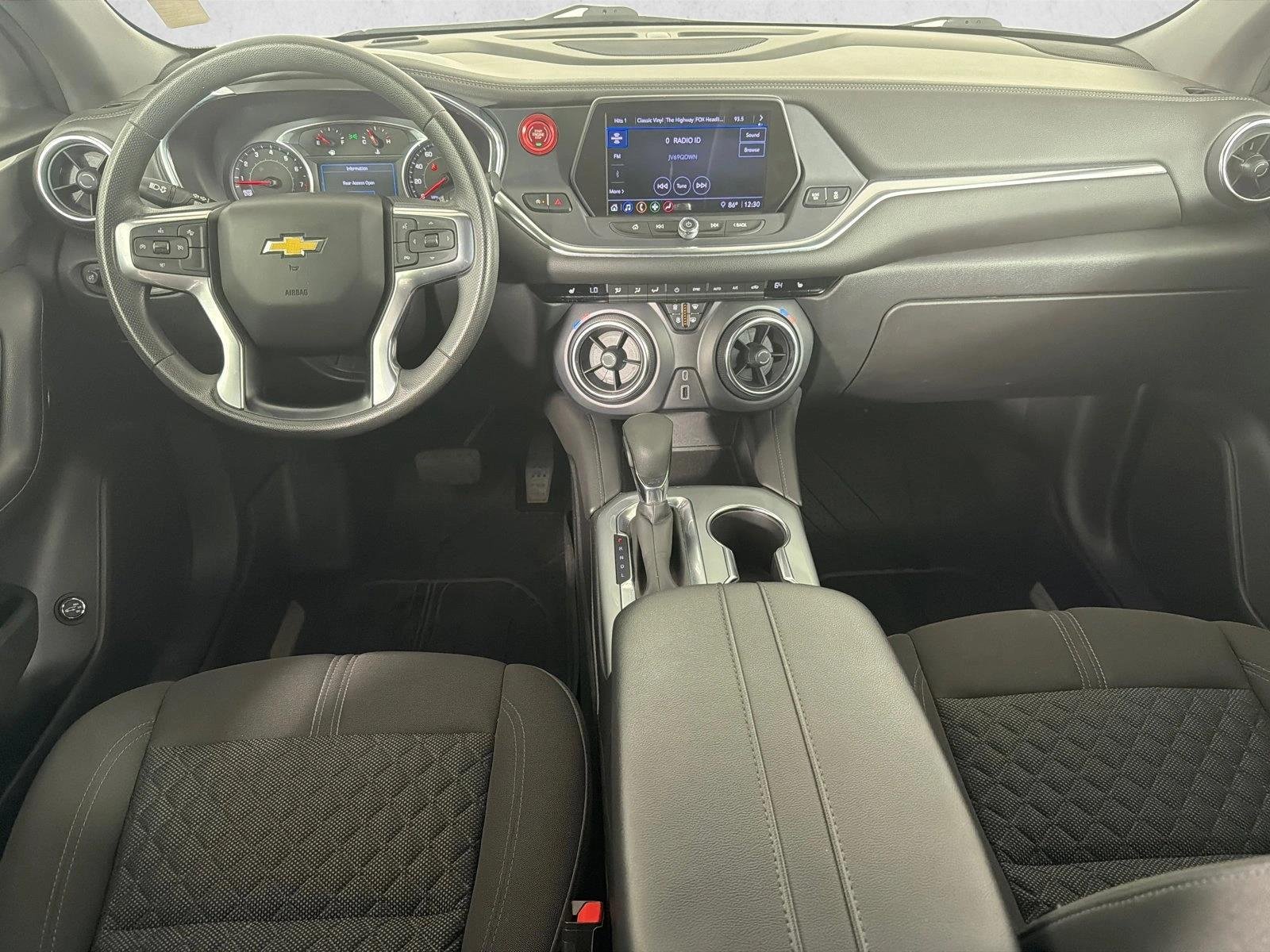Used 2021 Silver Ice Metallic Chevrolet LT image 23