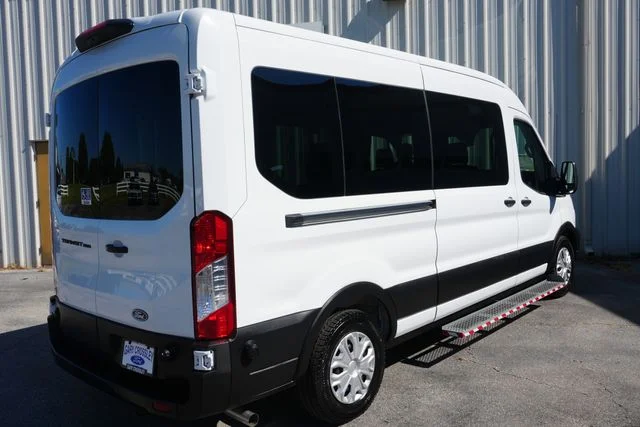 New 2026 Oxford White Ford Passenger Van XL image 3