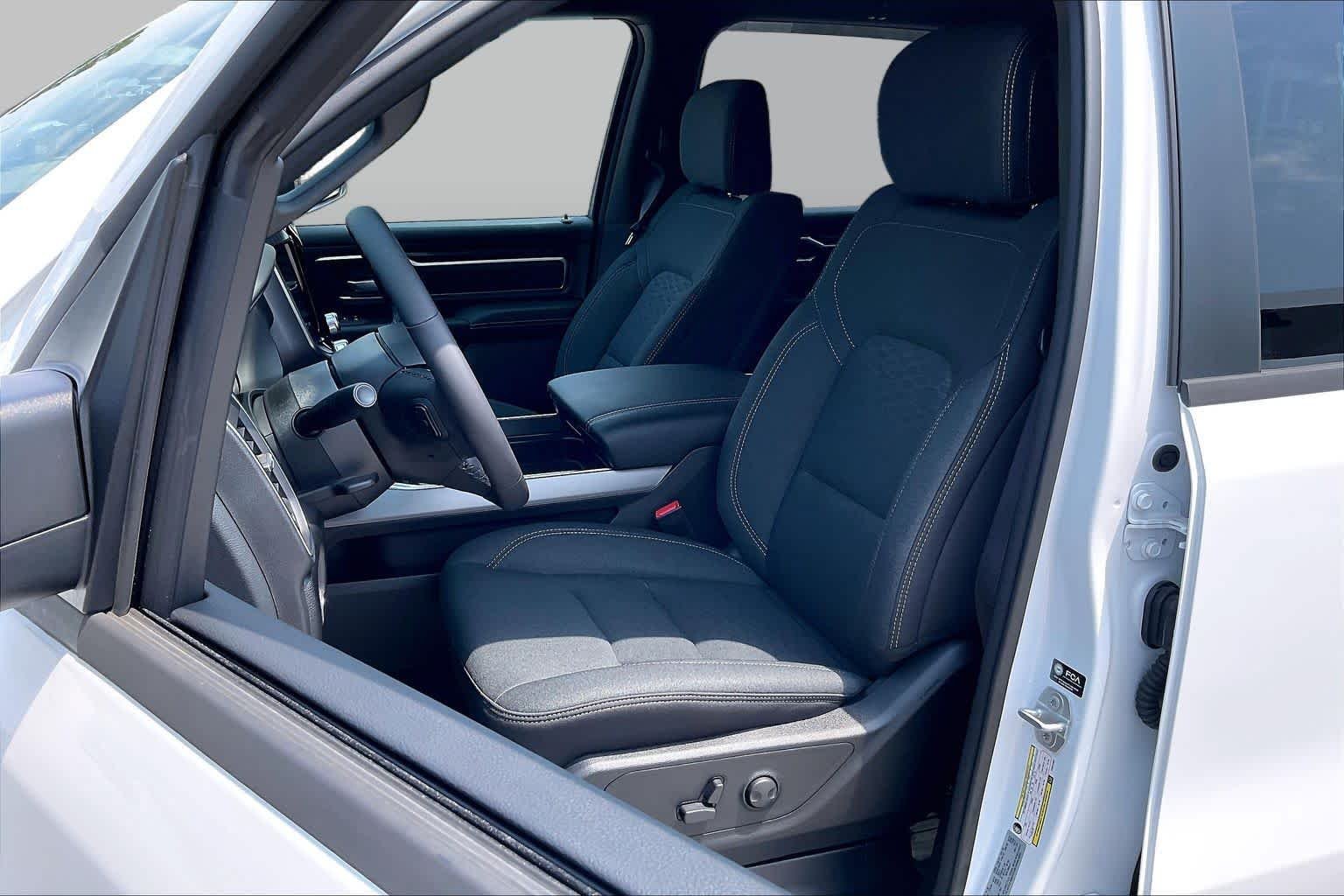 2026 RAM 1500 Big Horn/Lone Star - Photo 9