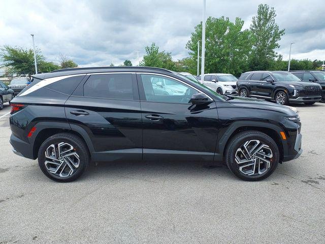 New 2026 Phantom Black Hyundai SEL Plus image 4