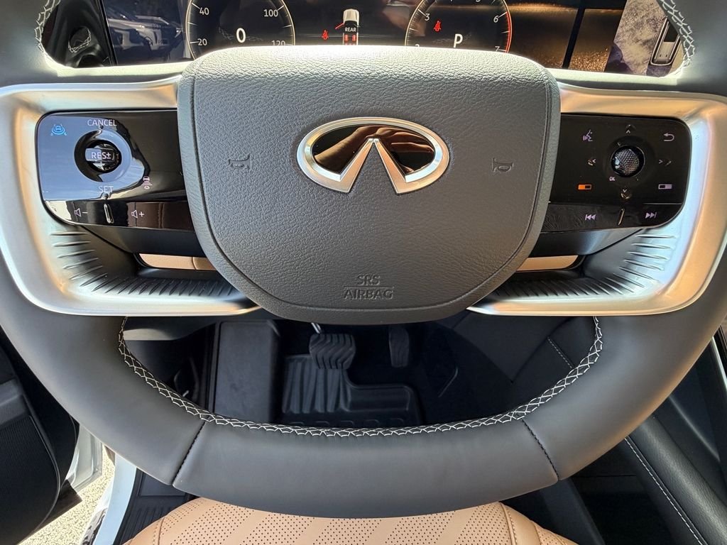 New 2027 RADIANT WHITE INFINITI Luxe 2WD image 23