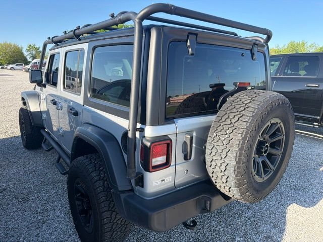 Used 2023 Silver Jeep Sport image 4