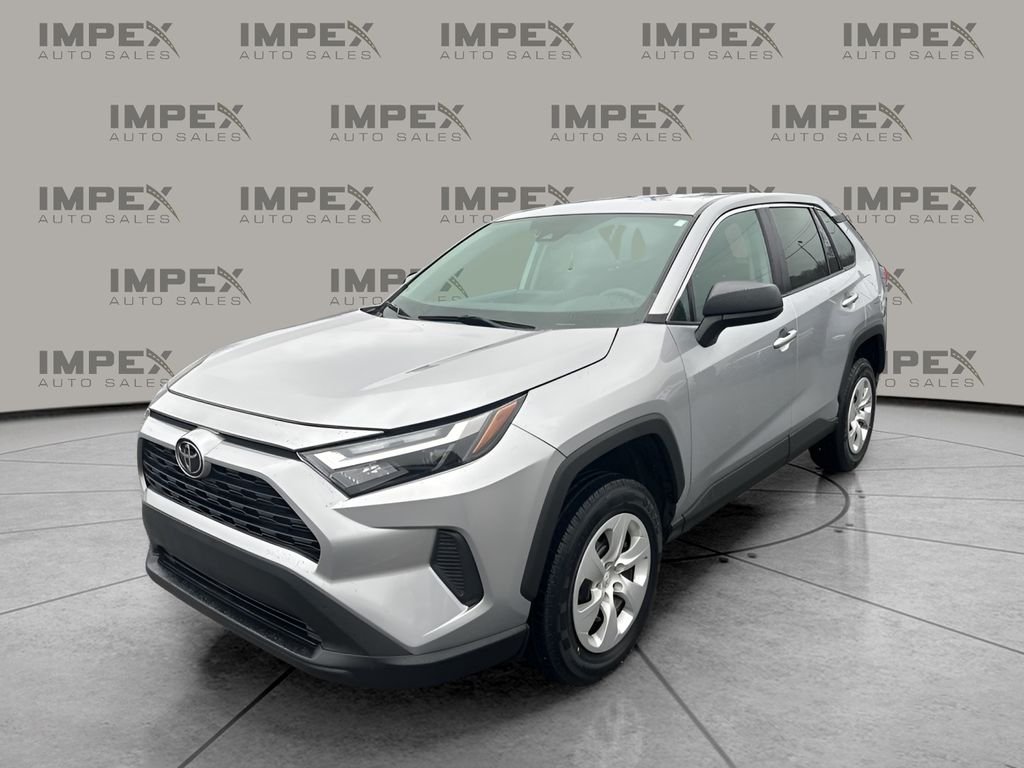 2023 Toyota RAV4 LE