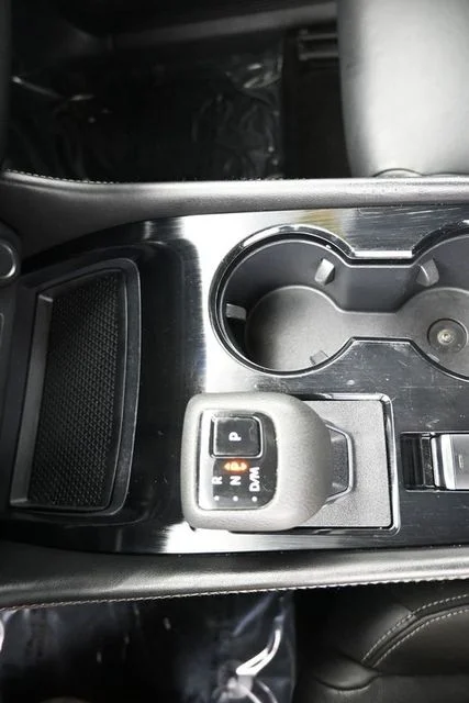 Used 2023 Black Nissan SL image 40