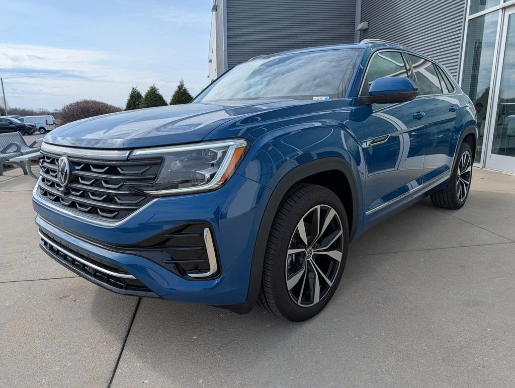 2026 Volkswagen Atlas Cross Sport SEL Premium R-LINE - Photo 9