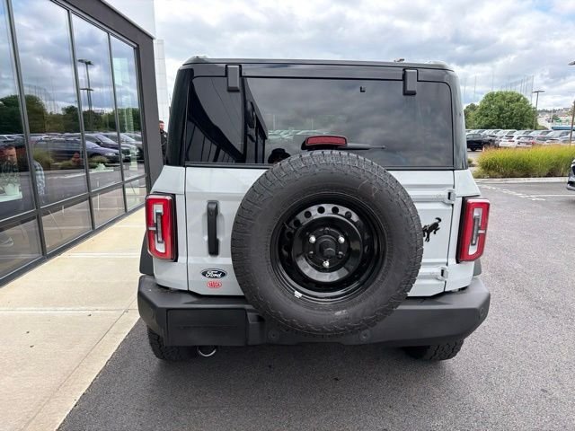 New 2026 Avalanche Gray Ford Outer Banks® image 4