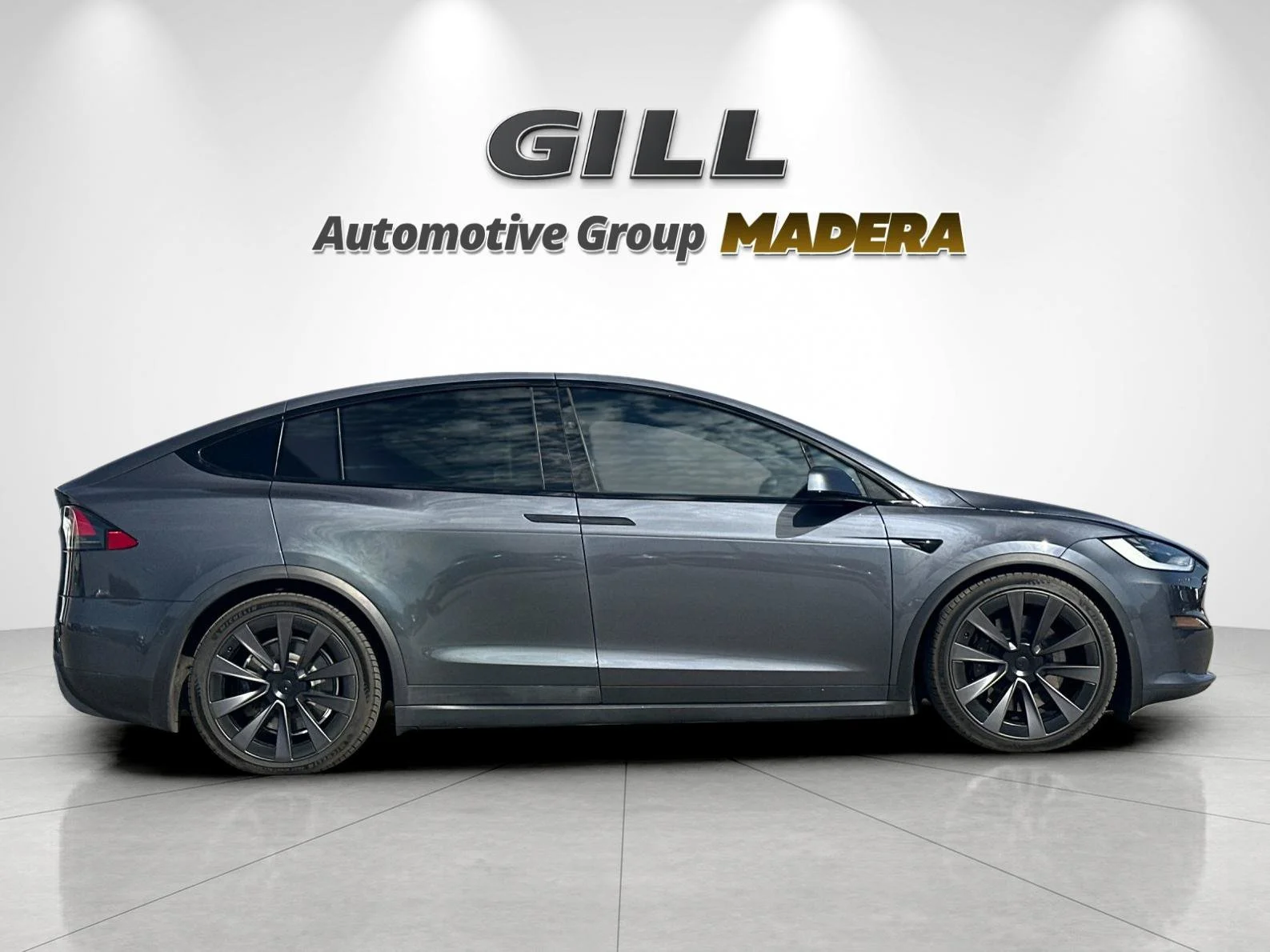 Used 2022 Tesla Model X Plaid with VIN 7SAXCBE63NF331567 for sale in Madera, CA