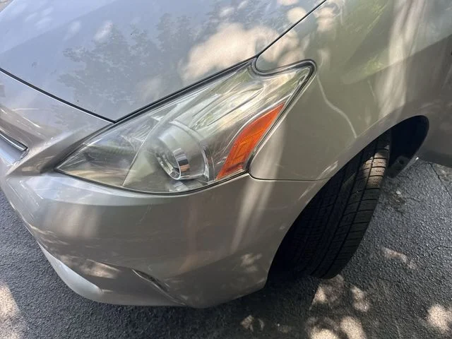 Used 2014 Silver Toyota Three image 30