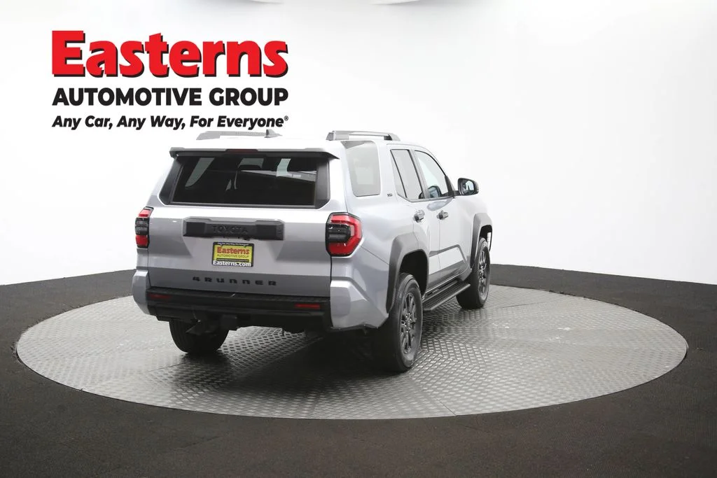 Used 2025 Gray Toyota SR5 image 39