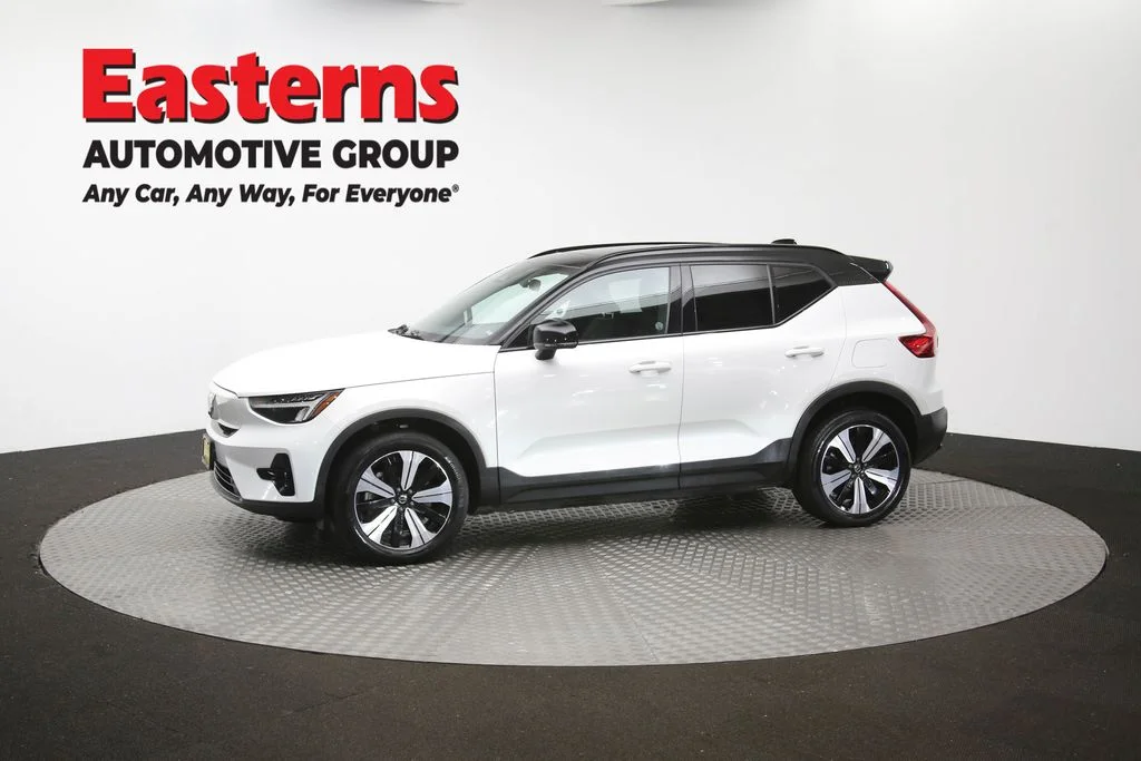 Used 2023 White Volvo Twin Plus image 52