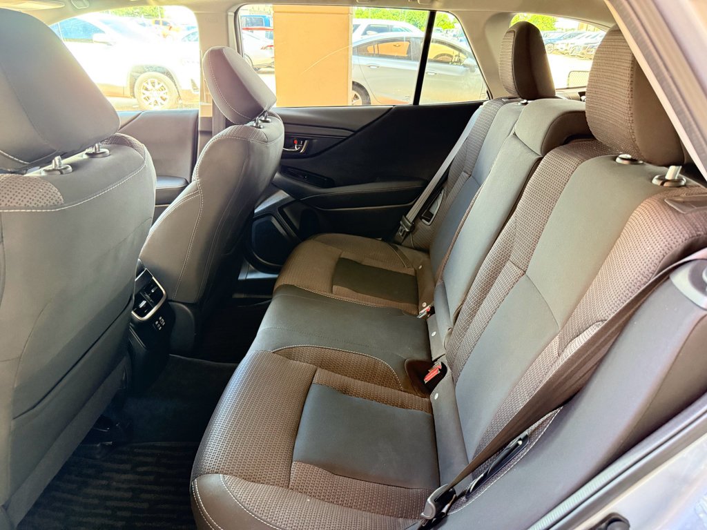 Used 2025 Ice Silver Metallic Subaru Premium image 19