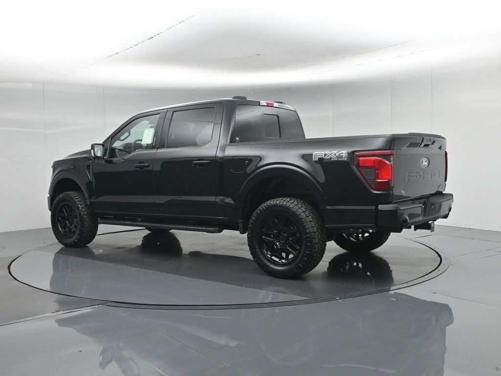 New 2026 Agate Black Metallic Ford XLT image 6