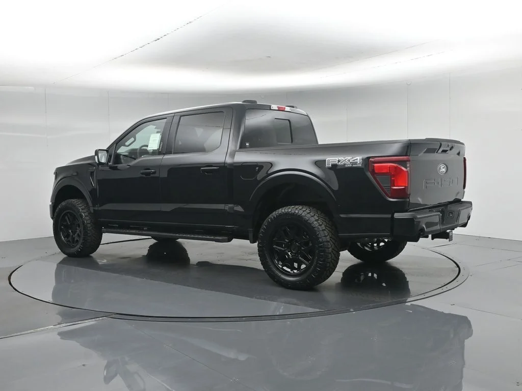 New 2026 Agate Black Metallic Ford XLT image 6