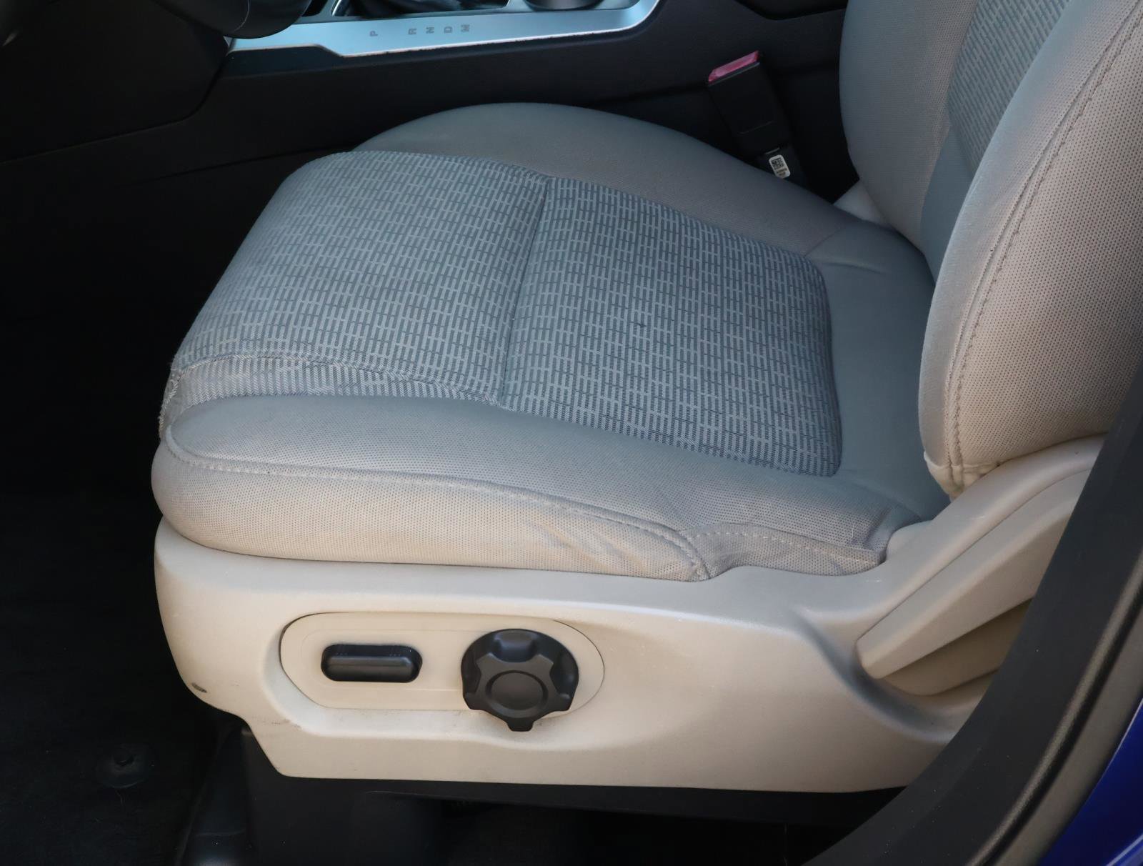 2013 Ford Explorer XLT - Photo 13