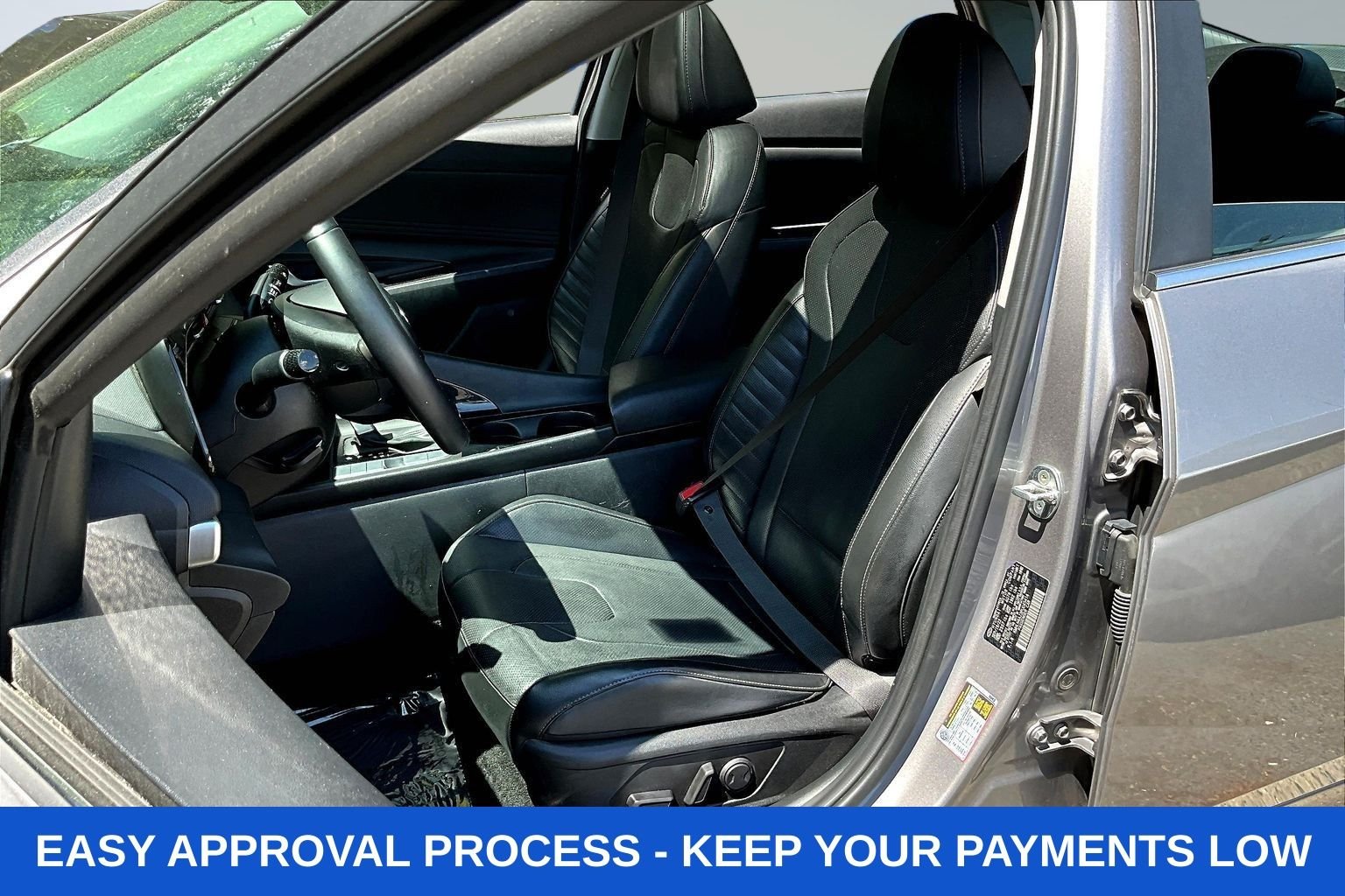 Used 2023 Silver Hyundai Limited image 22