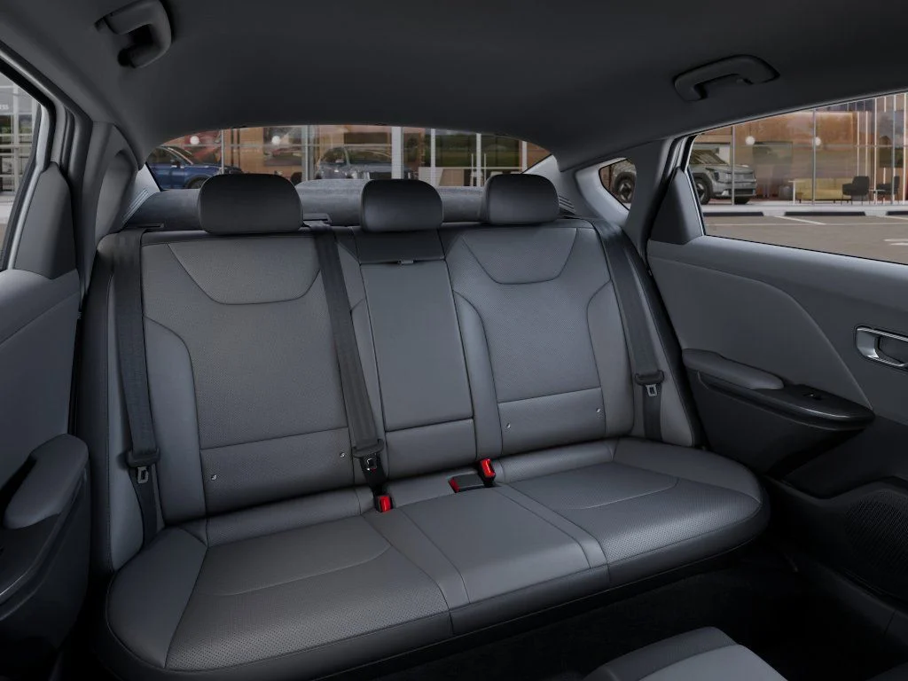 New 2026 Snow White Pearl Kia EX image 16