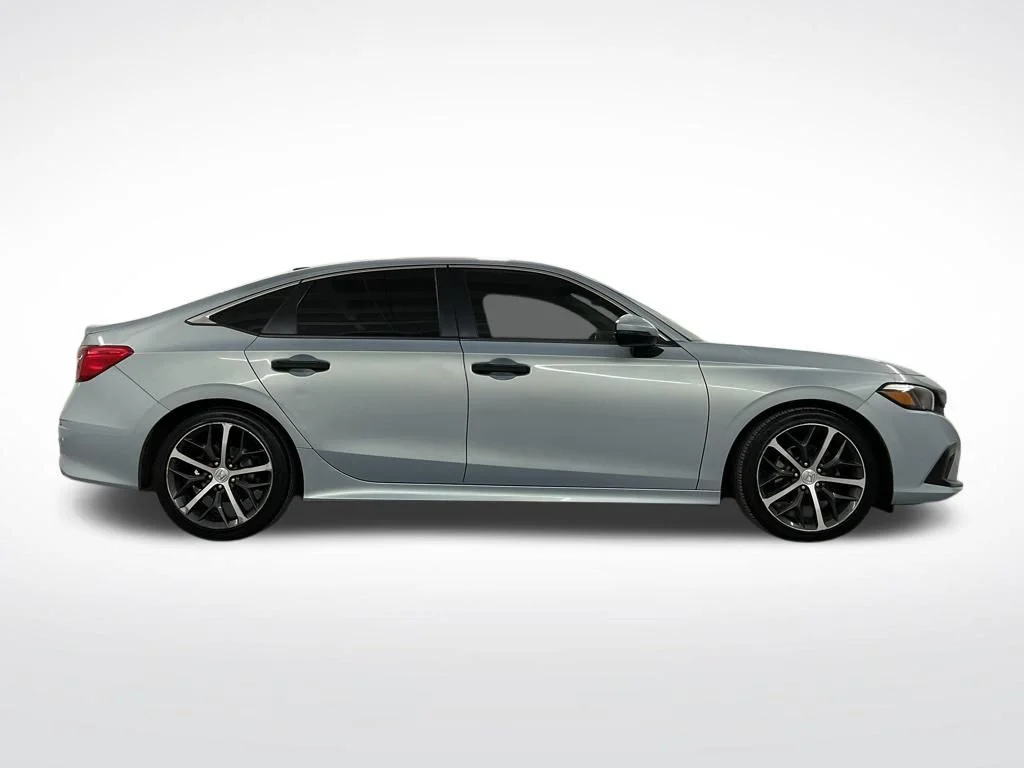 2023 Honda Civic Touring - Photo 32
