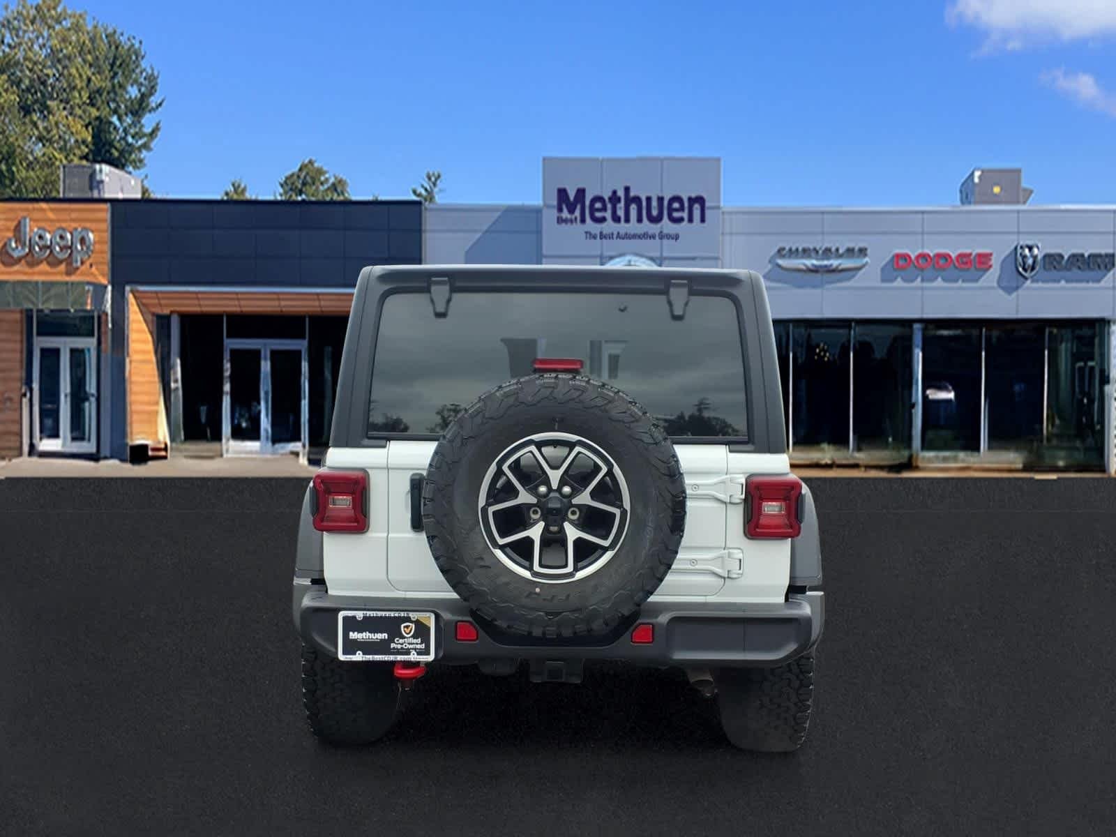 Used 2026 Bright White Clearcoat Jeep Rubicon image 5