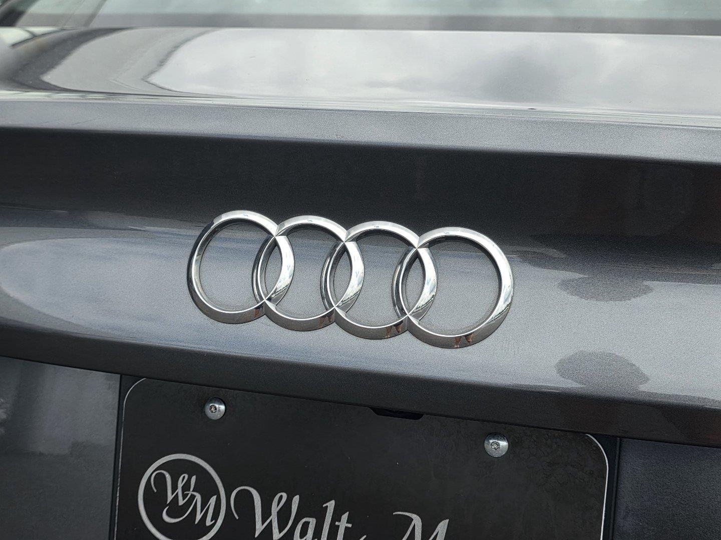 Used 2025  Audi S line Premium image 30