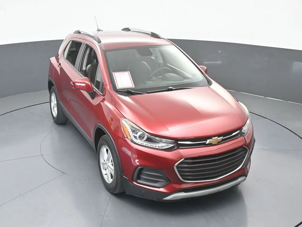 Used 2021 Crimson Metallic Chevrolet LT image 51