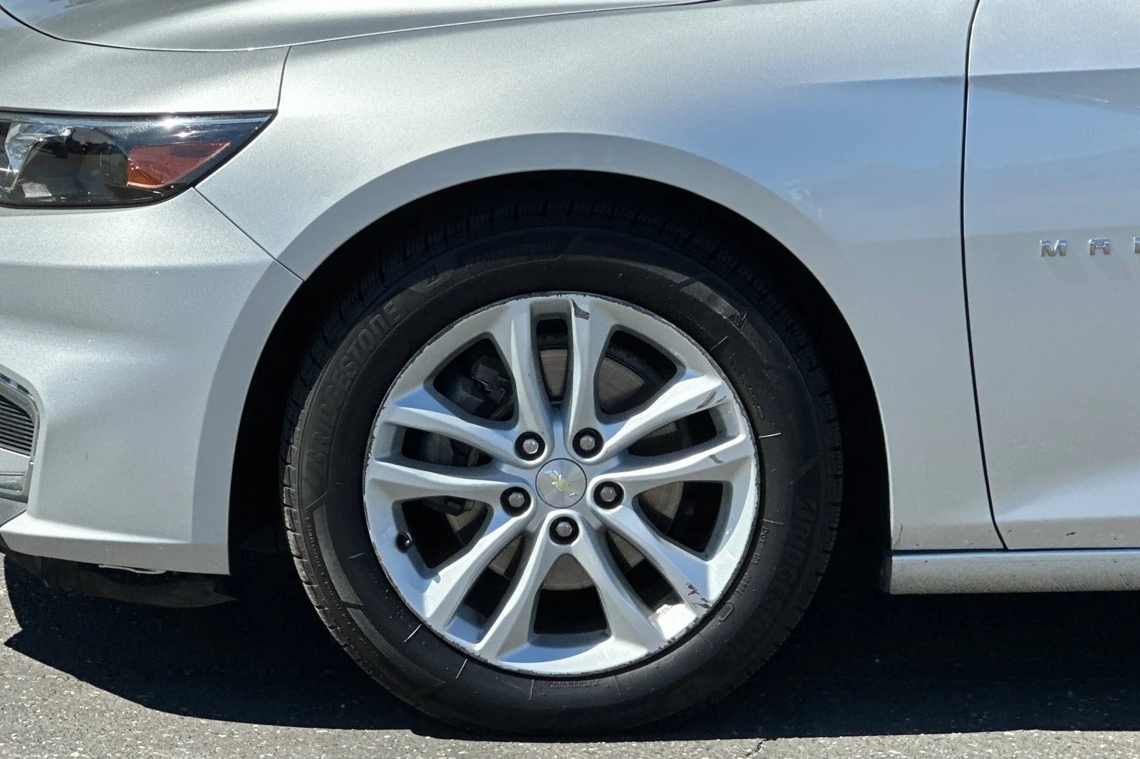 Used 2017 Silver Ice Metallic Chevrolet LT image 25