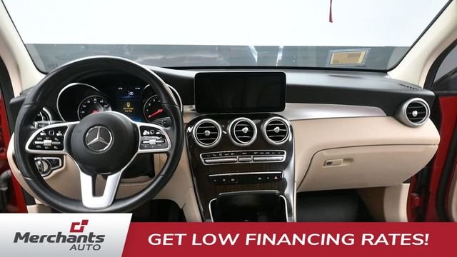 Used 2022 Red Mercedes-Benz GLC 300 image 20