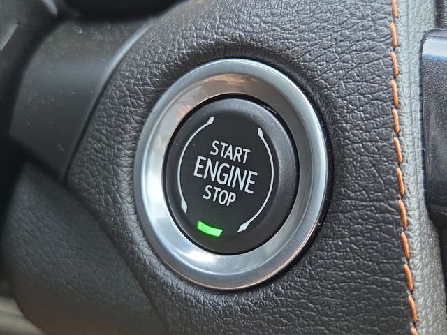 Used 2020 Red Cadillac Sport image 21