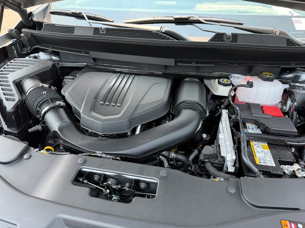 2026 Chevrolet Traverse LT - Photo 13