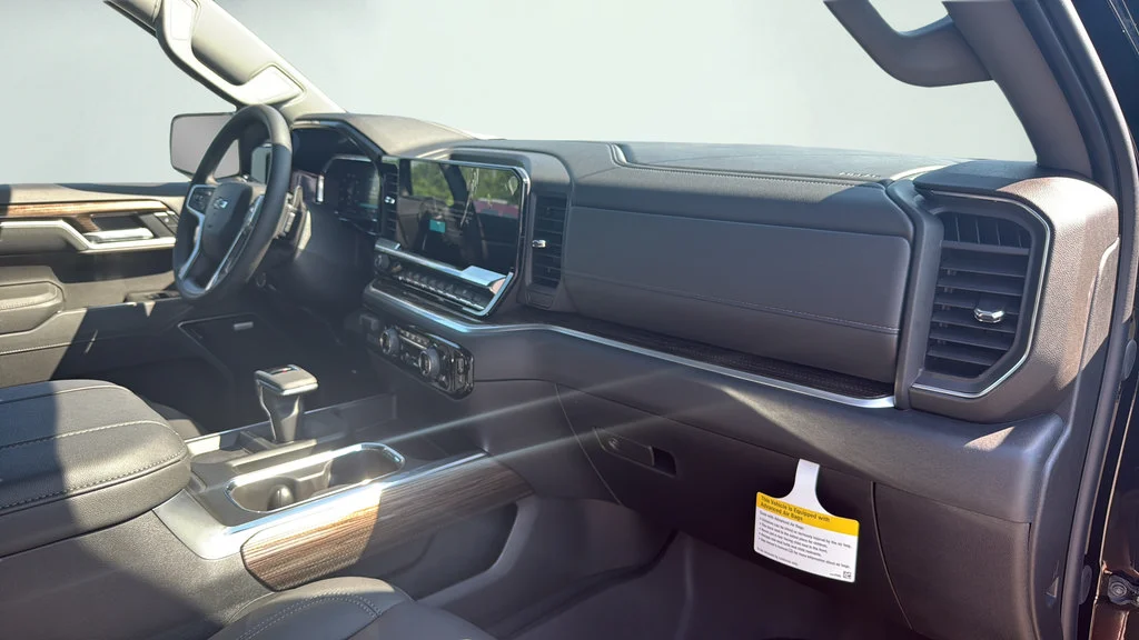 New 2026 Black Chevrolet RST image 38