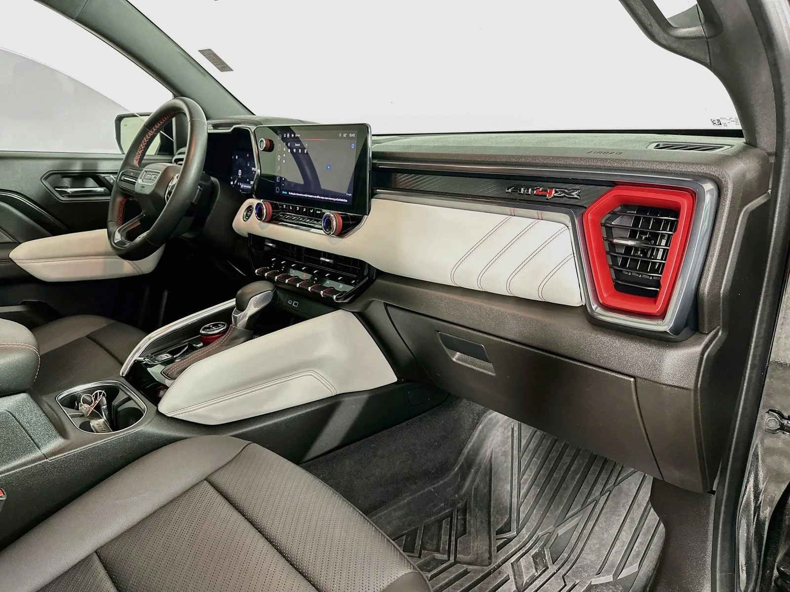 Used 2023 Onyx Black GMC AT4X image 32